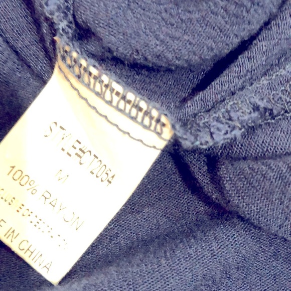 CRESCENT by Stitchfix size medium navy blue top - Picture 4 of 5